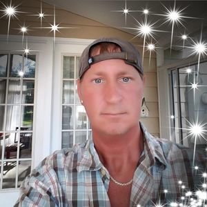 Meet your Posher, Tommy